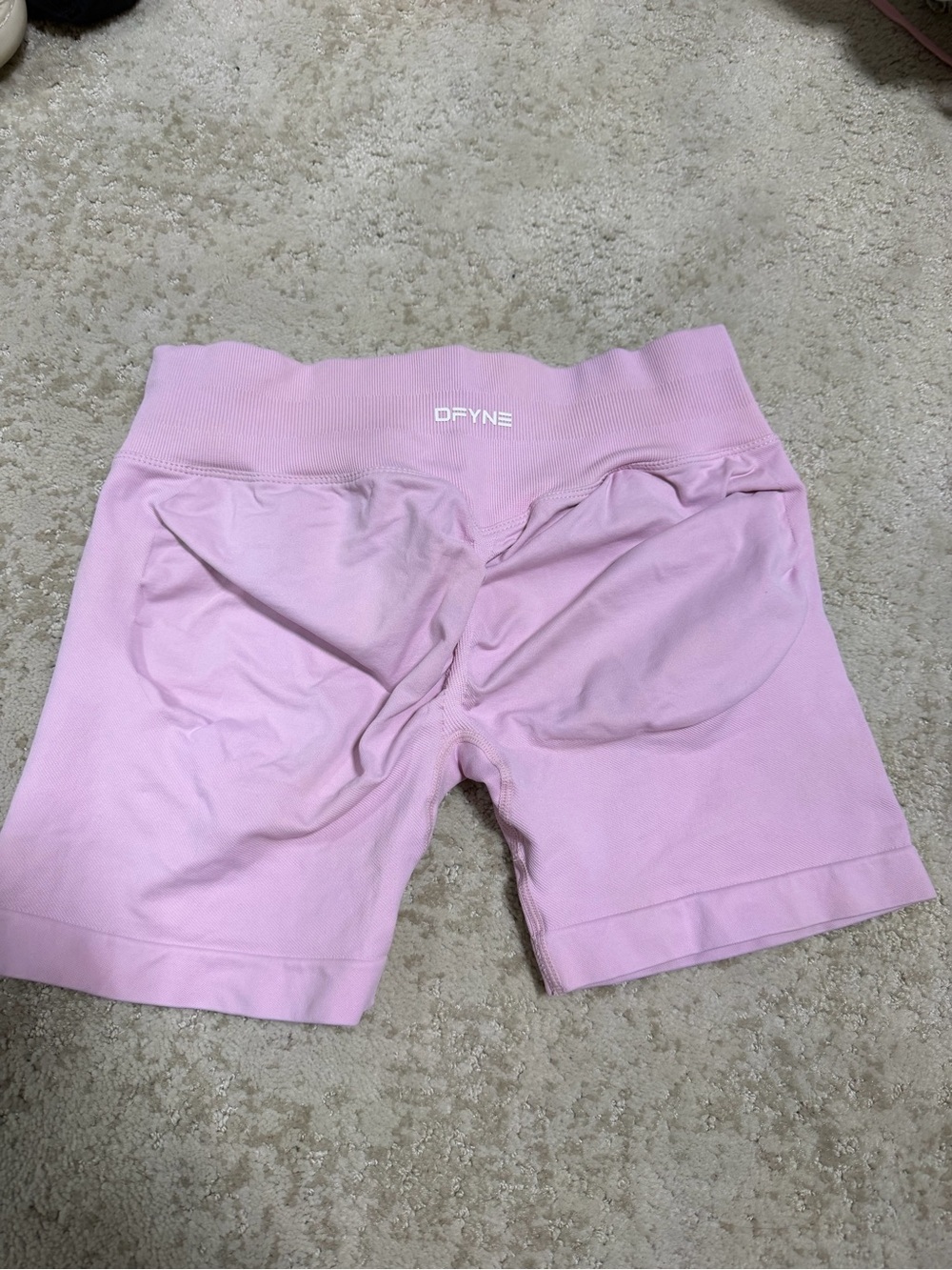 Women's Light Pink Seamless Bike Shorts